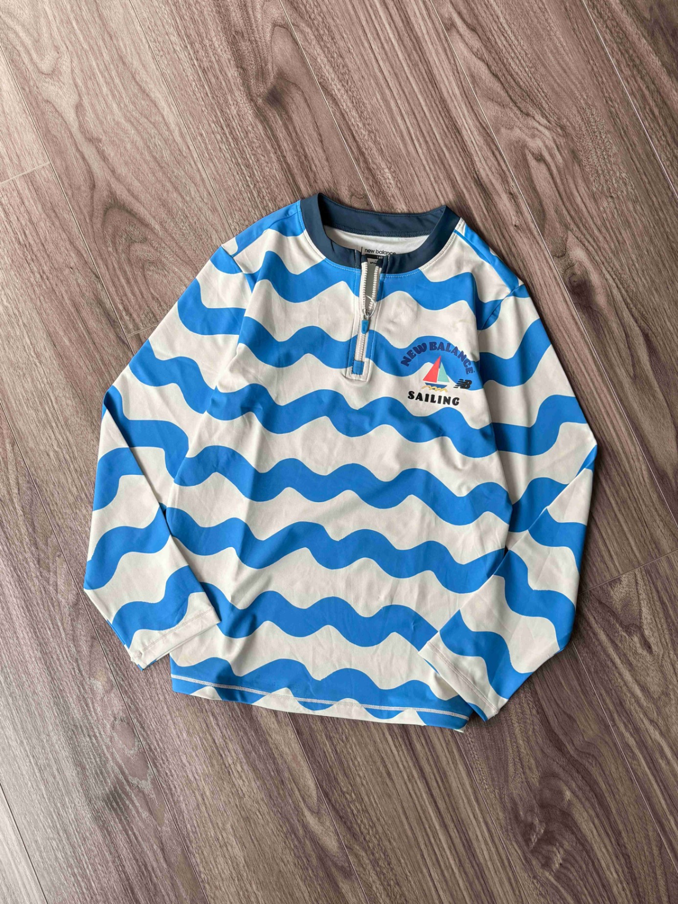 Newbalance Kid Longsleeve Wavy B.White