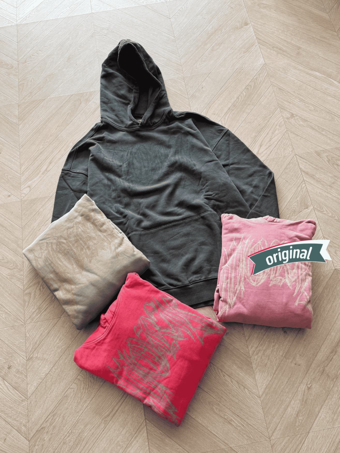 Travel Hoodie Smoke Washed