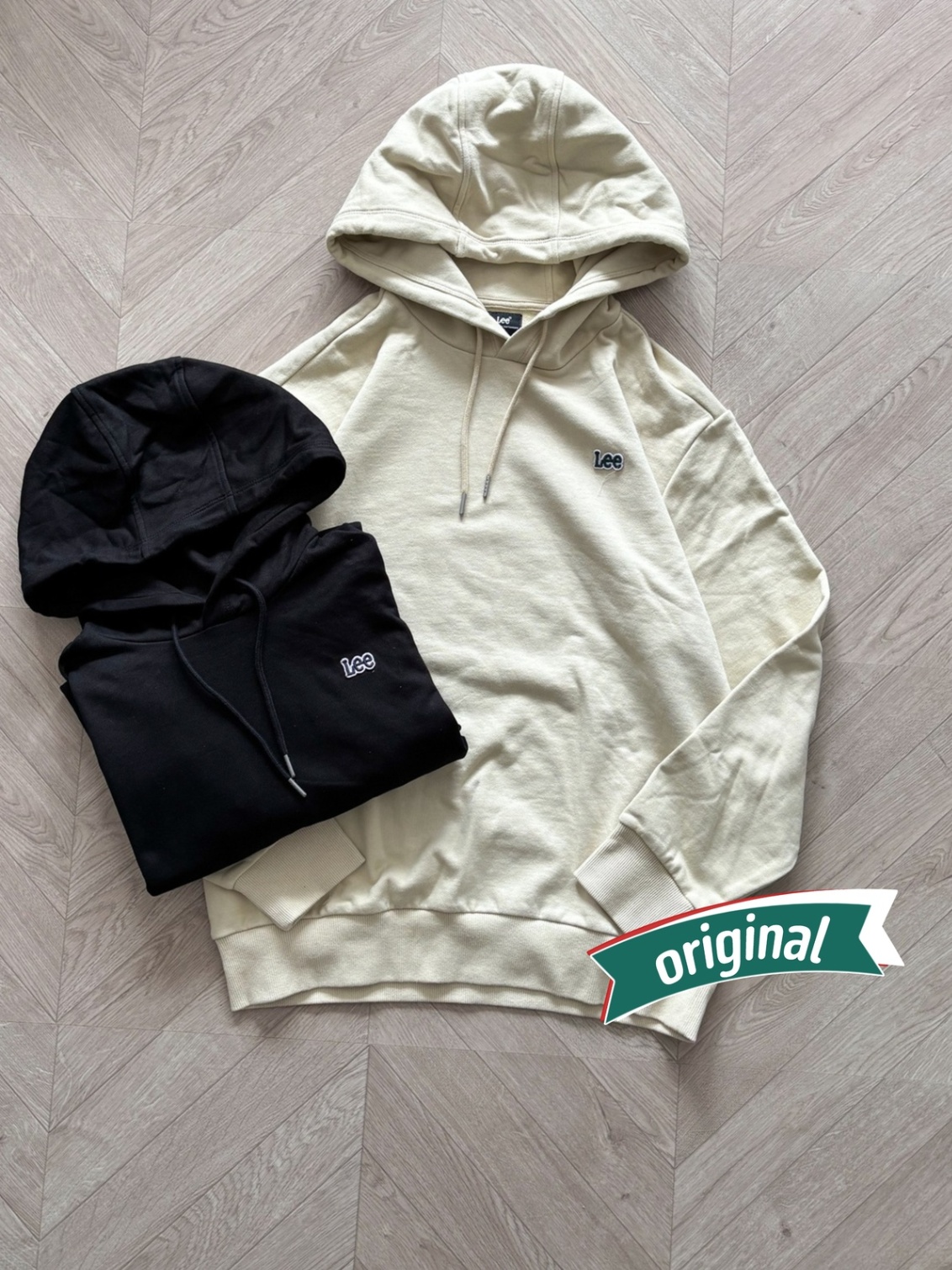 Lee Hoodie Small Twitch