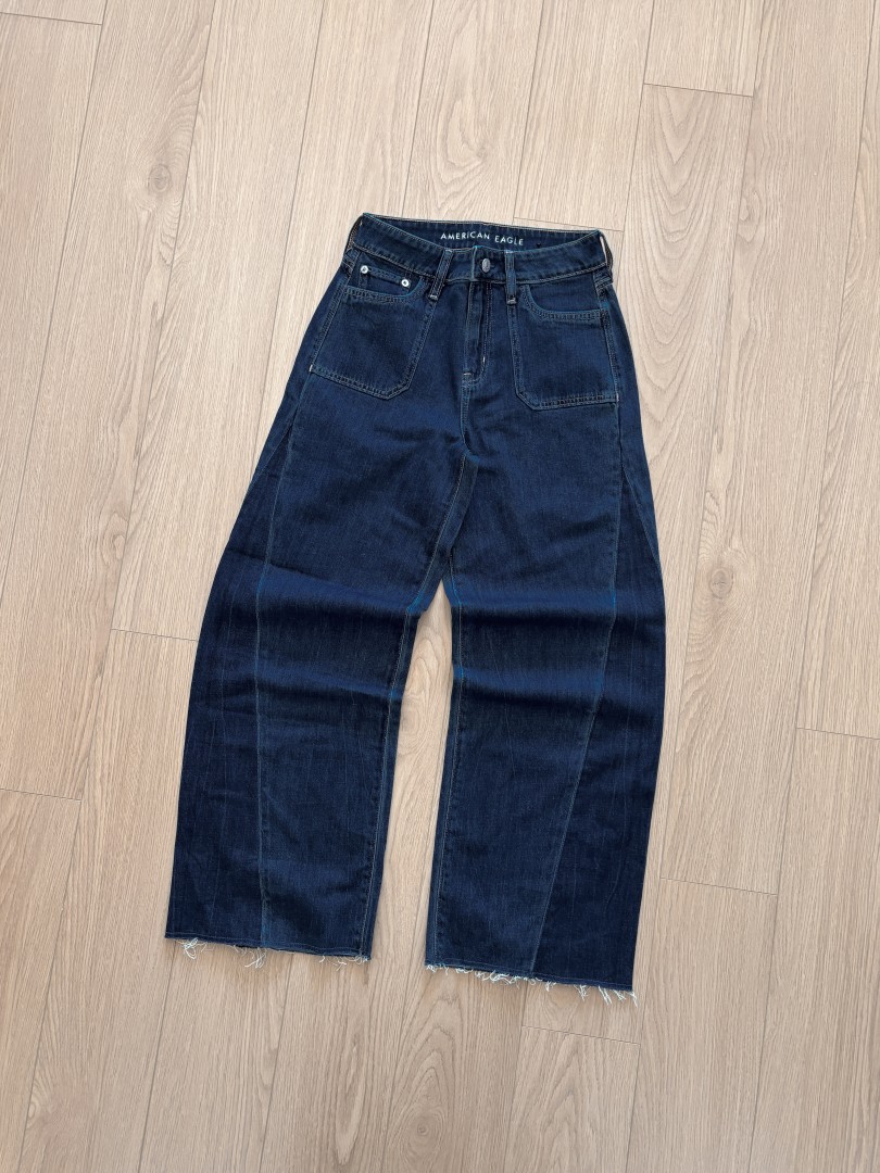 American Eagle Hi-Waist Baggy