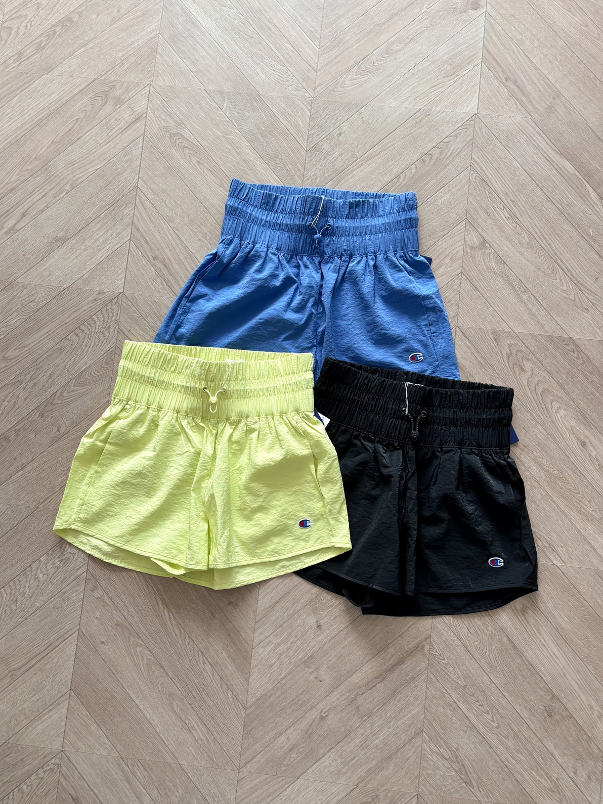 Champion Short