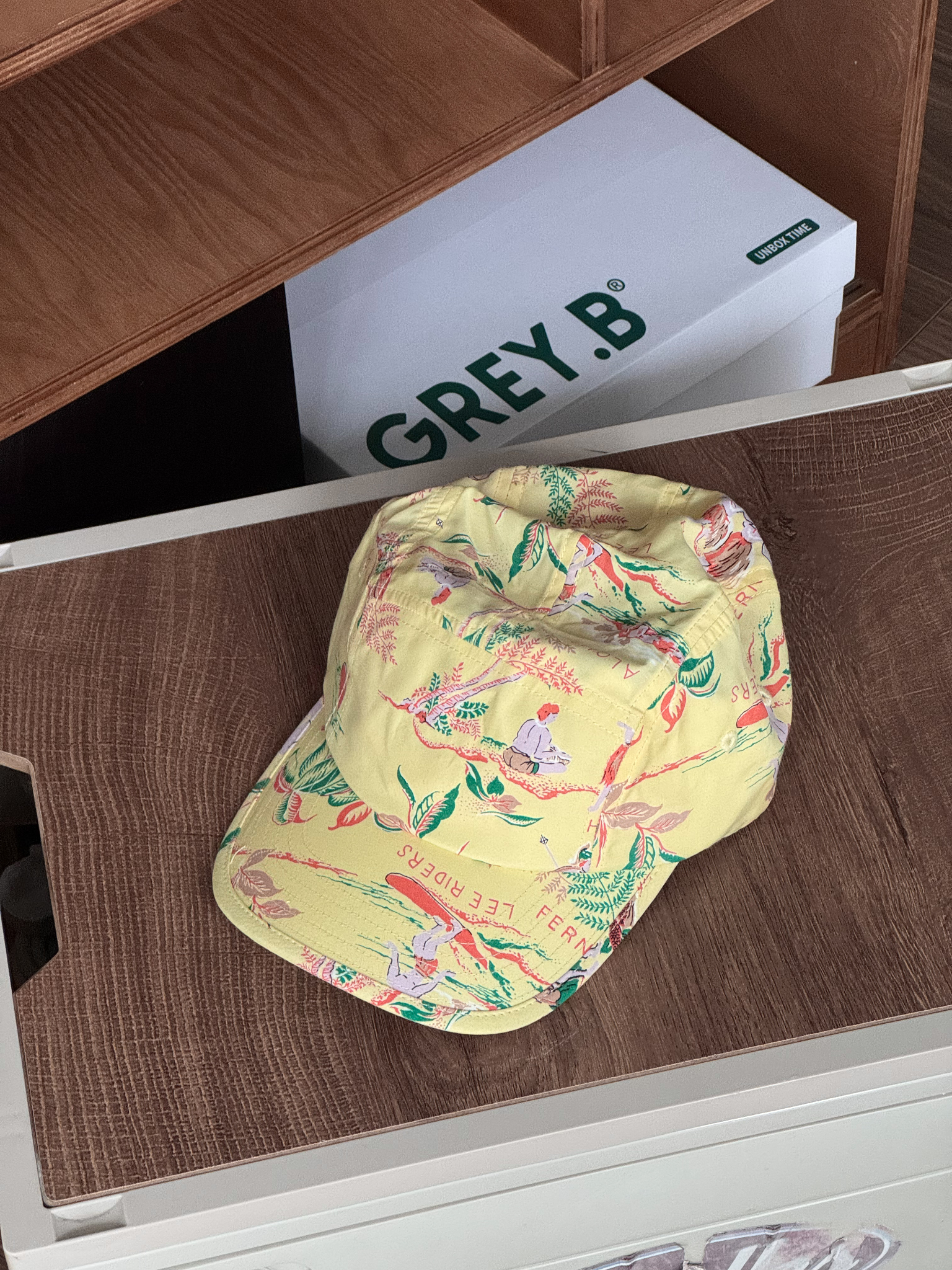 Lee Cap Riders