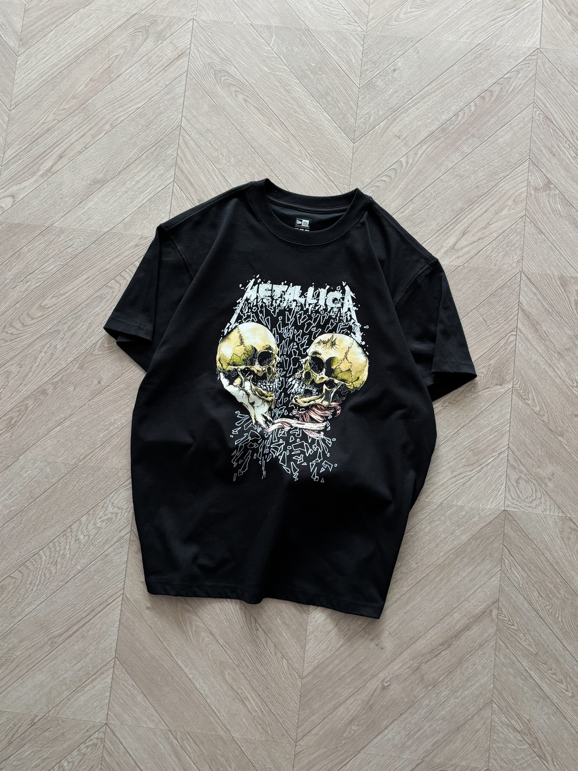 NE Tshirt Metalic Flower