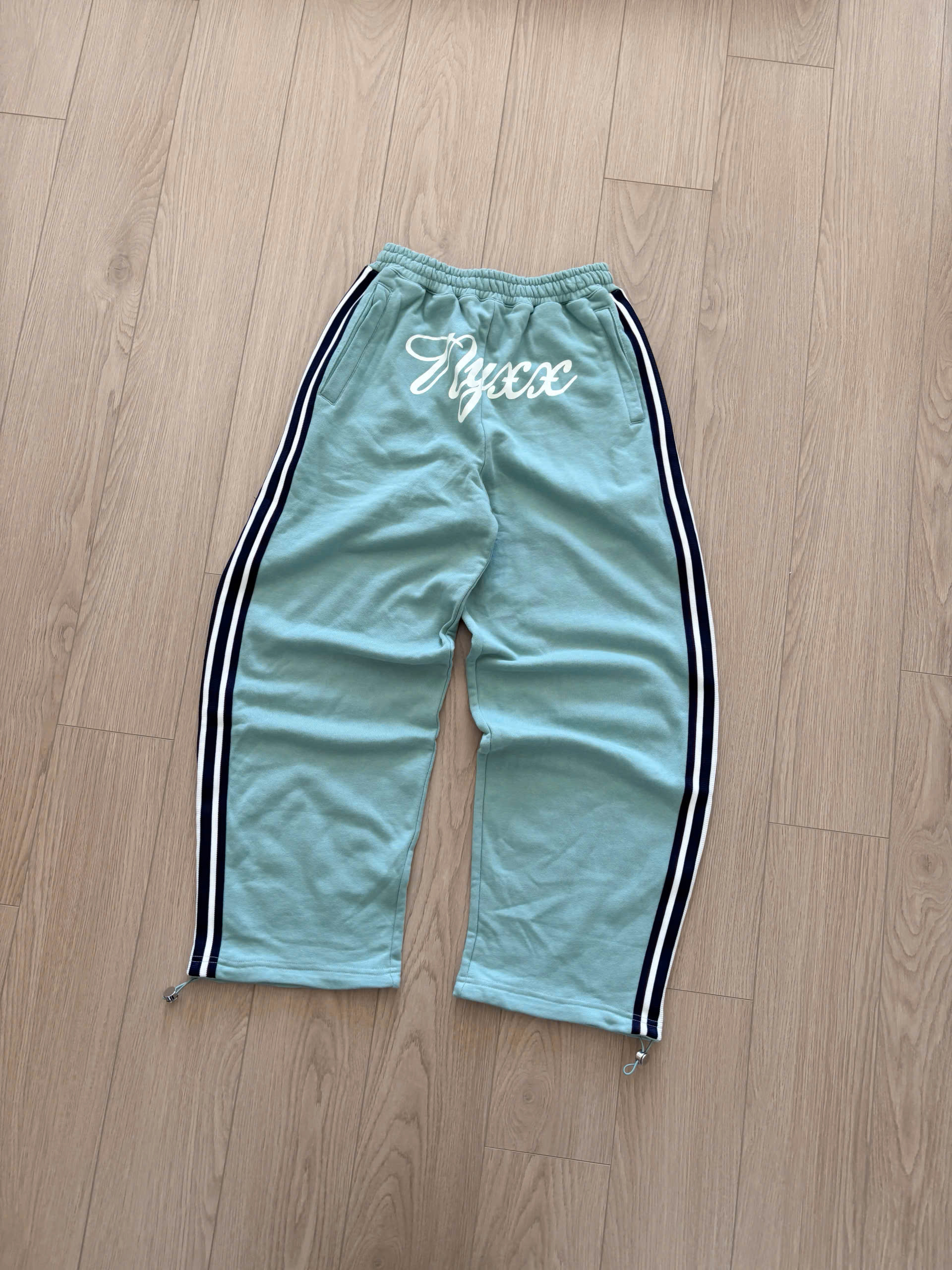 Nyxx Jogger Logo Print
