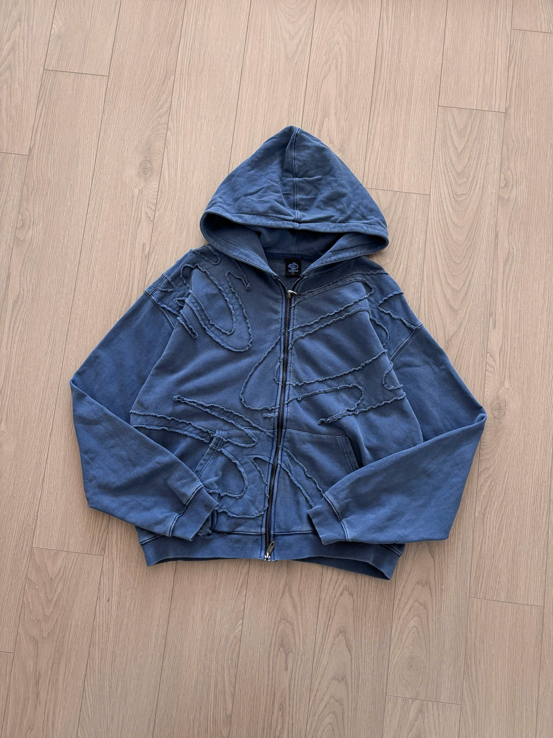Travel Hoodie Zip Logo Appliqué