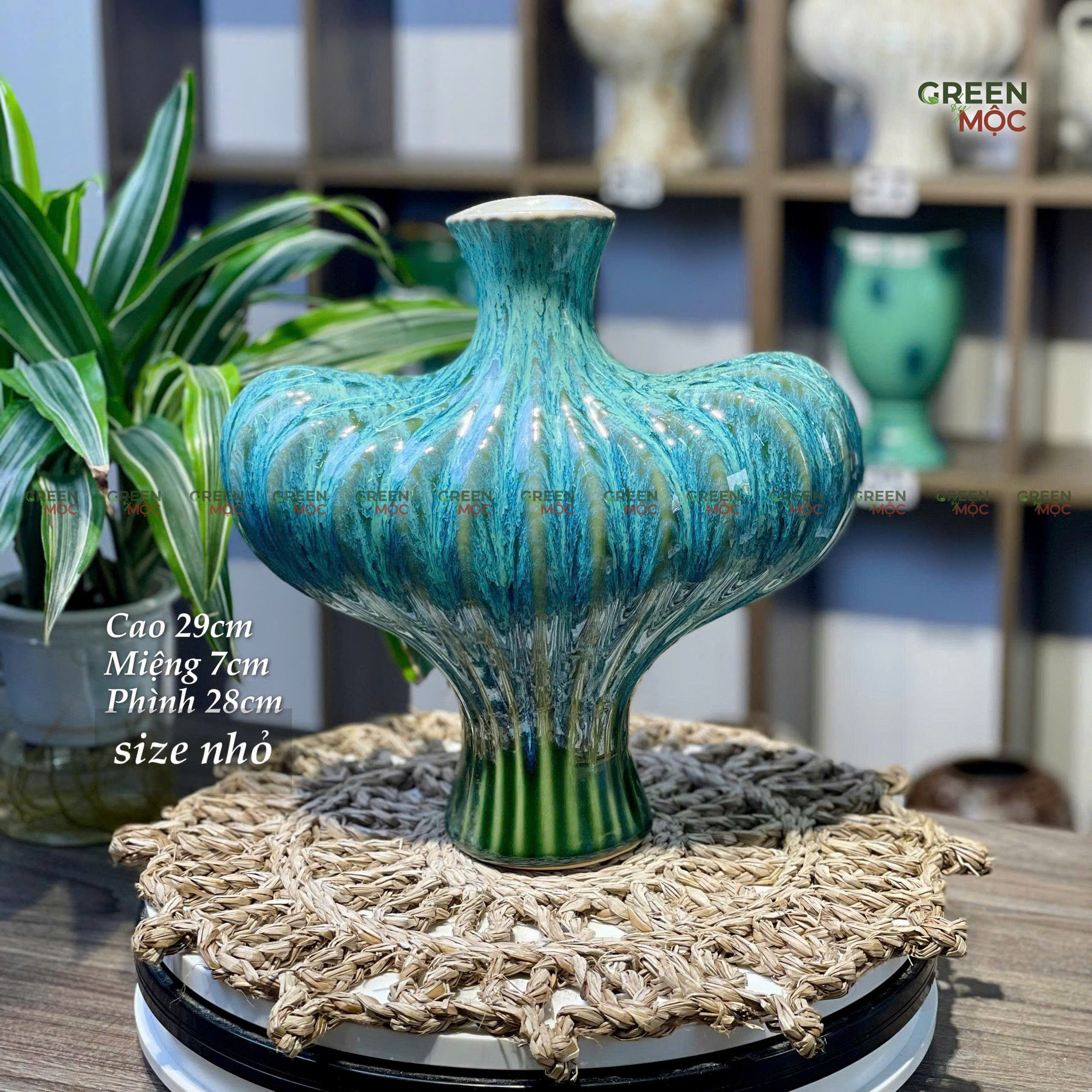 Bình Cắm Hoa Dáng Lồng Đèn Trái Tim Gốm Tùng Bát Tràng Men Bạch Ngọc 29cm