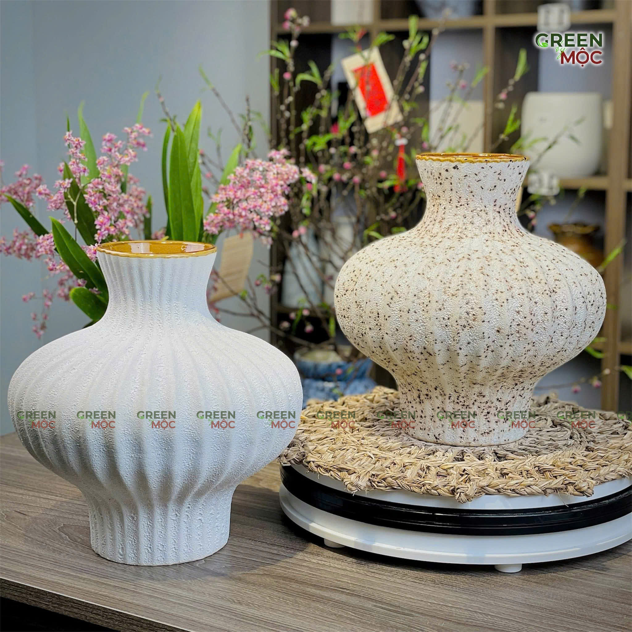 Bình Cắm Hoa Dáng Lồng Đèn Cao 28cm Gốm Ngà Bát Tràng Men Sủi Atlantic
