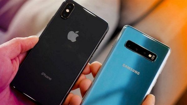 So sánh điện thoại Samsung Galaxy S10 và iPhone XS: Sự khác biệt giữa 2 
