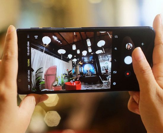 Top smartphone có camera xịn sò chơi Tết