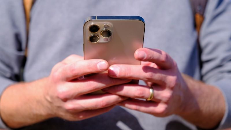 iPhone 12 Pro Max đang là điện thoại 5G phổ biến nhất tại Mỹ