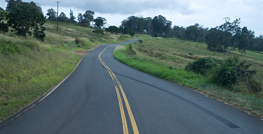 lens_comparison_1_road__oo_red_iridium_polarized_min.jpg