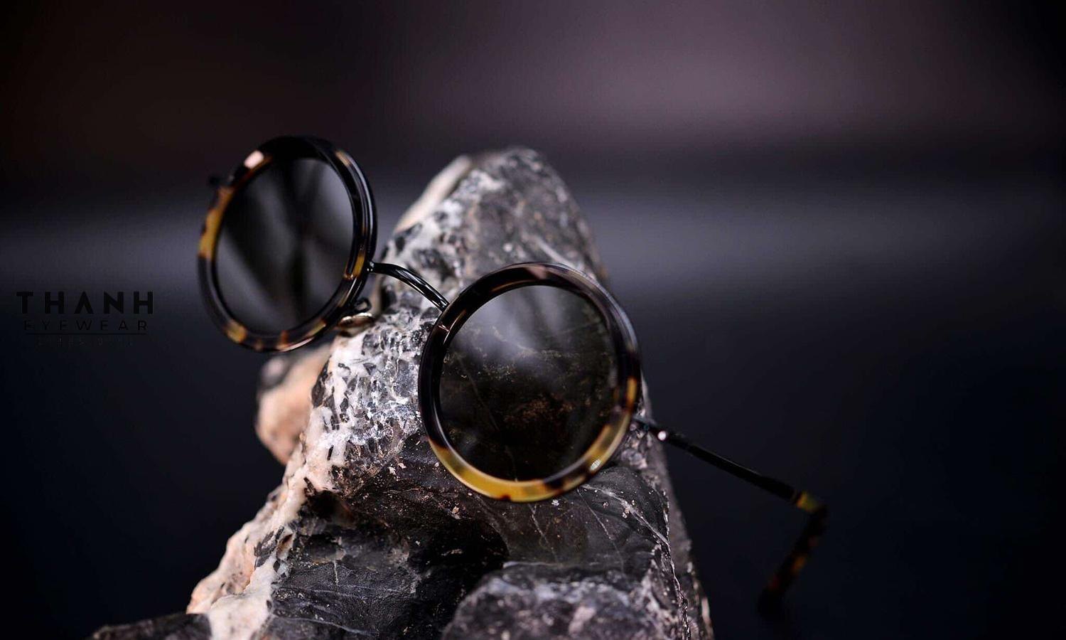 Kính râm CUTLER AND GROSS CG1277S 003 Blue Gunmetal Frame Grey Lenses