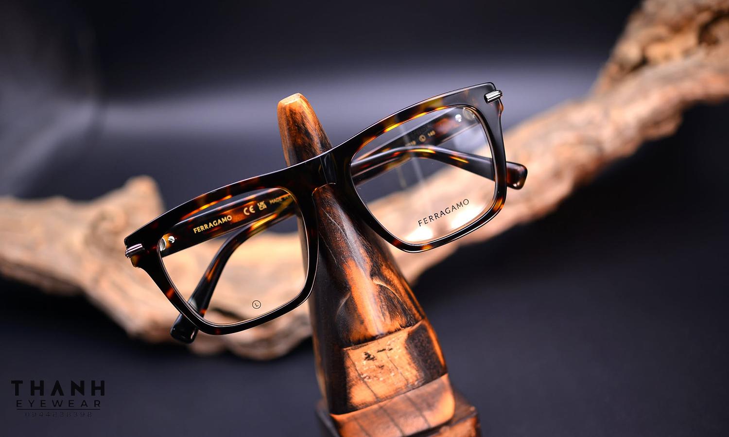 Gọng kính Salvatore Ferragamo SF3015 242 Dark Tortoise