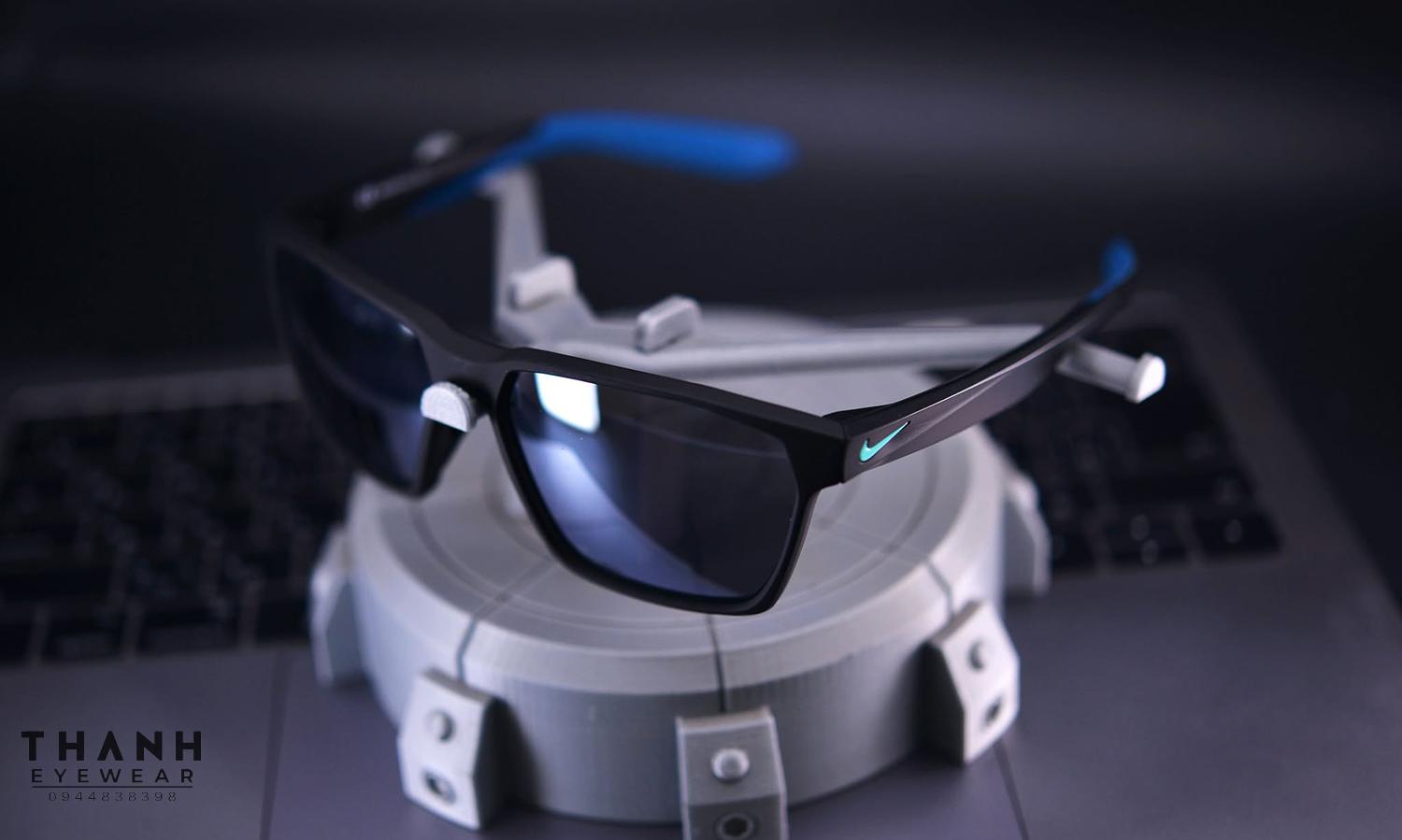 Kính râm Nike MAVERICK S DJ0790/ 010 Matte Black Grey Silver Flash