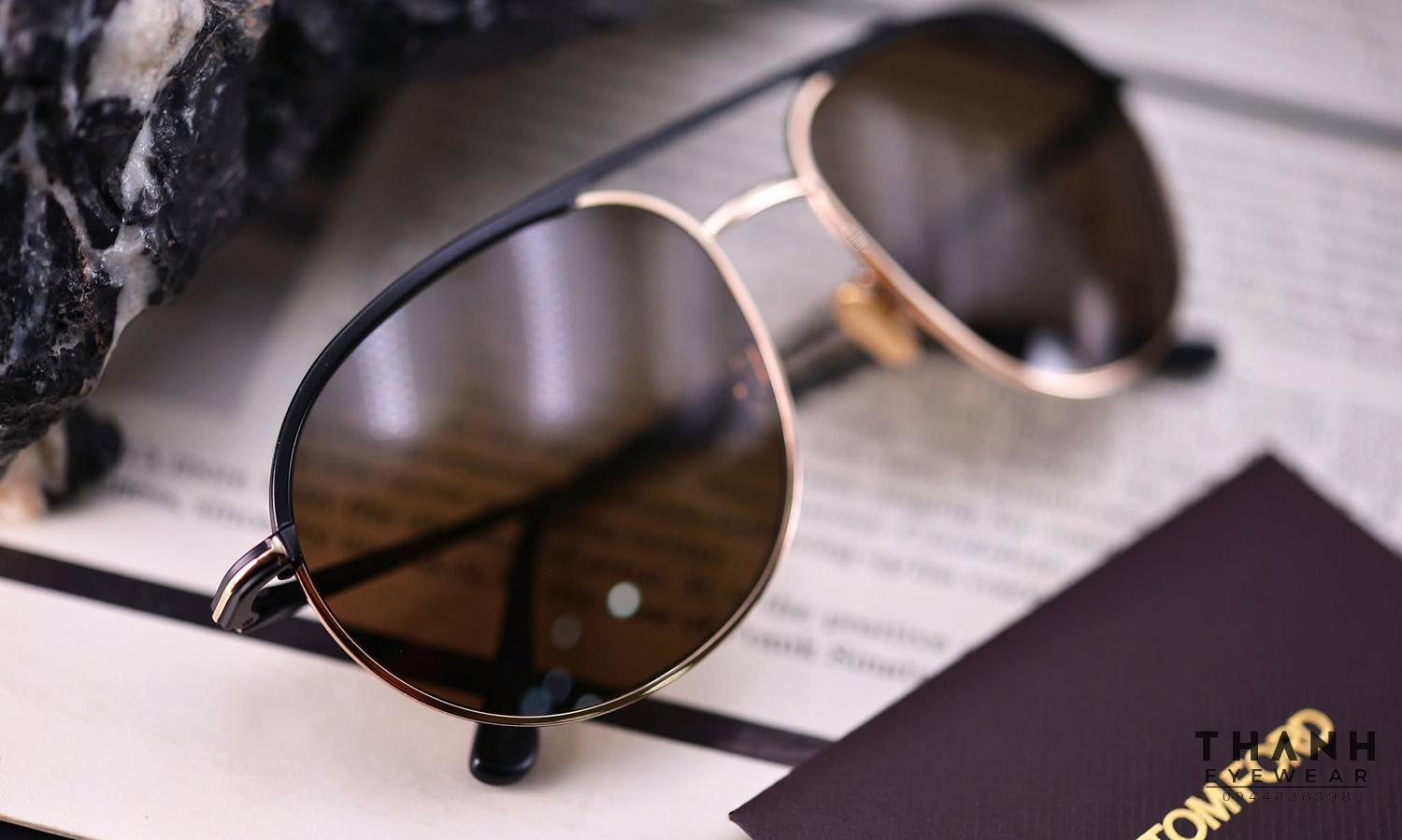 Kính râm Tom Ford TF0772 02H Matte