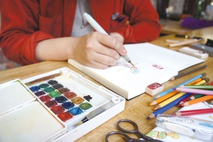 PHÁT HIỆN NHIỀU LOẠI BÚT TRUNG QUỐC CHỨA CHẤT BIẾN ĐỔI GIỚI TÍNH