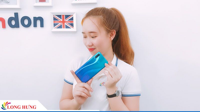 Chương trình bao sài và miễn phí đổi trả trong 30 ngày đầu tiên với tất cả sản phẩm Huawei tại Long Hưng