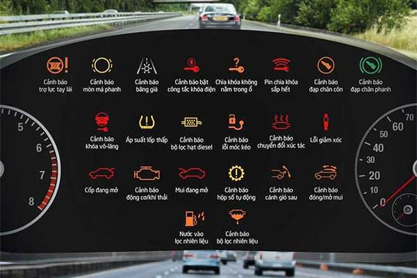 Bảng điều khiển của xe
