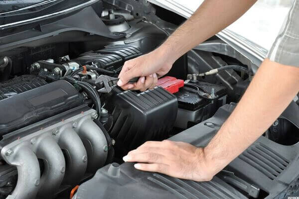 Bảo dưỡng xe ô tô thường xuyên