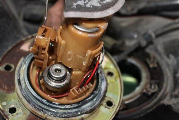 Van điều áp nhiên liệu giúp giảm tiêu hao nhiên liệu