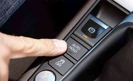 Cách sử dụng nút Auto Hold