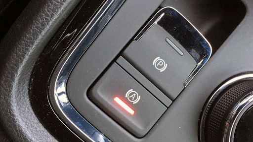 Lưu ý khi sử dụng chế độ Auto Hold trên ô tô