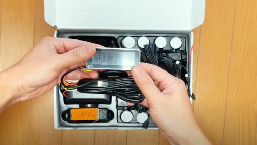 Cách gắn cảm biến trước xe ô tô
