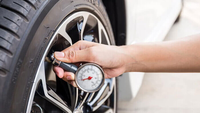 Kiểm tra các bộ phận trước khi lái xe
