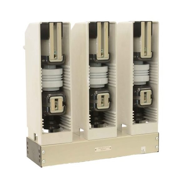 Máy cắt chân không Indoor VCB 3 pha 24kV 2500A Magvatech