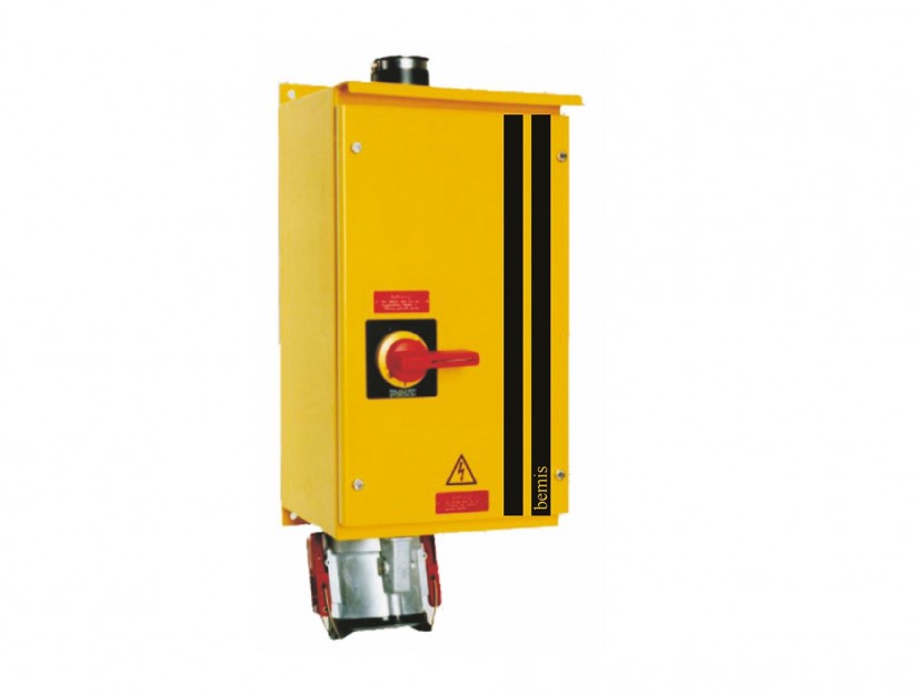 Ổ cắm âm bẻ góc 90° IP67 tích hợp tủ đấu dây có cầu dao BEMIS, 4x200A (3P+E), 380V 50/60 Hz