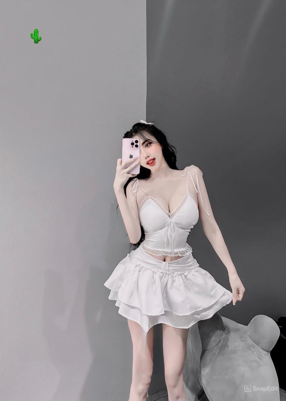 Váy HOT chỉ 210k