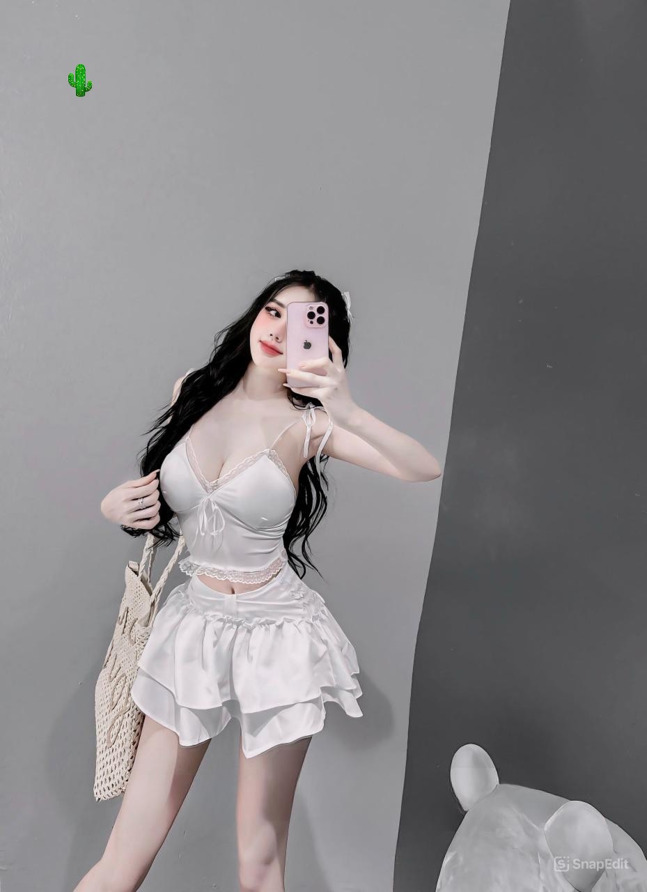 Váy HOT chỉ 210k