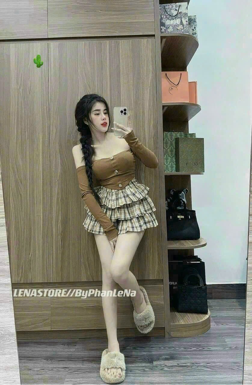 Set trể vai gợi cảm