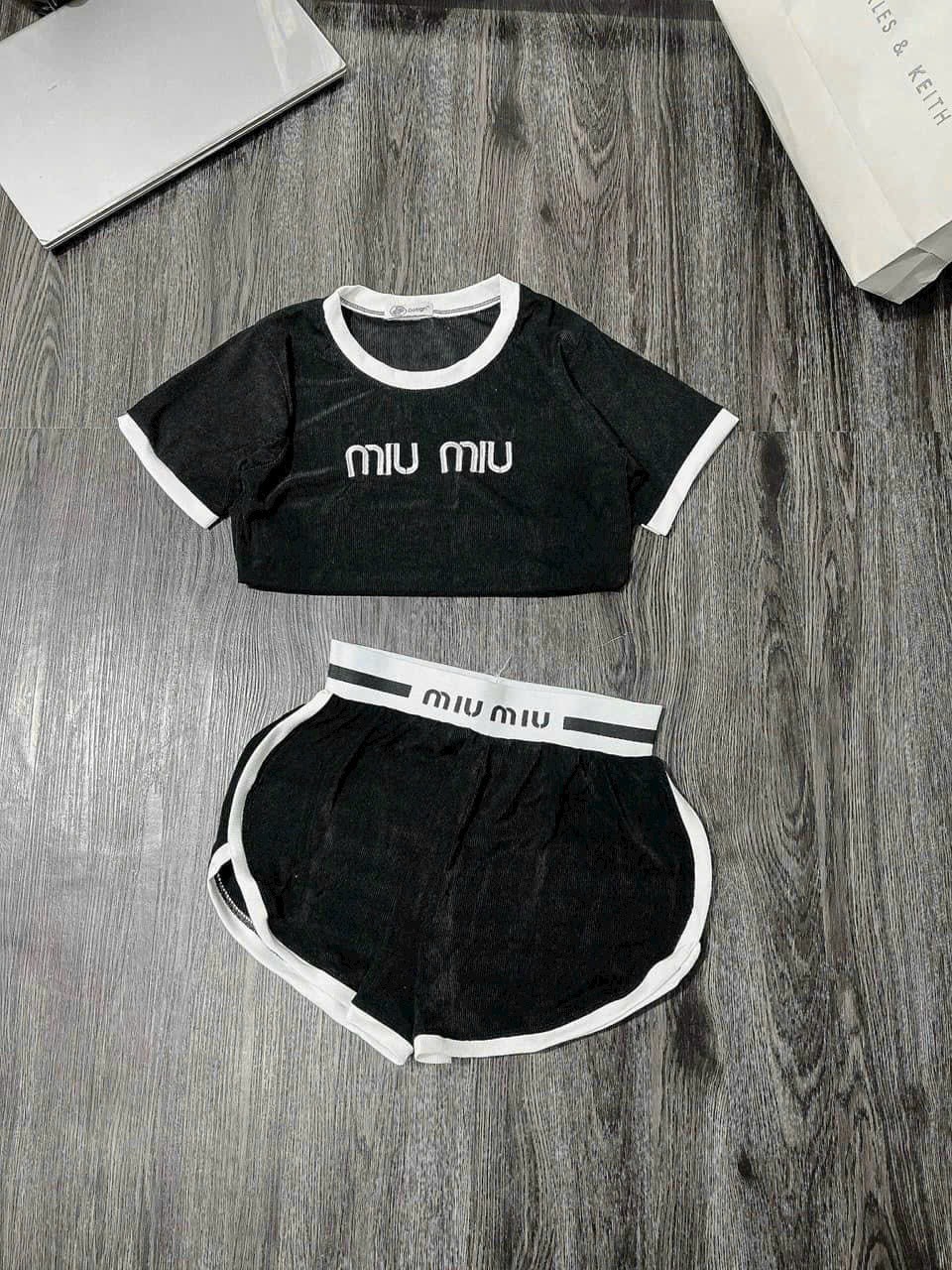 Set nơ