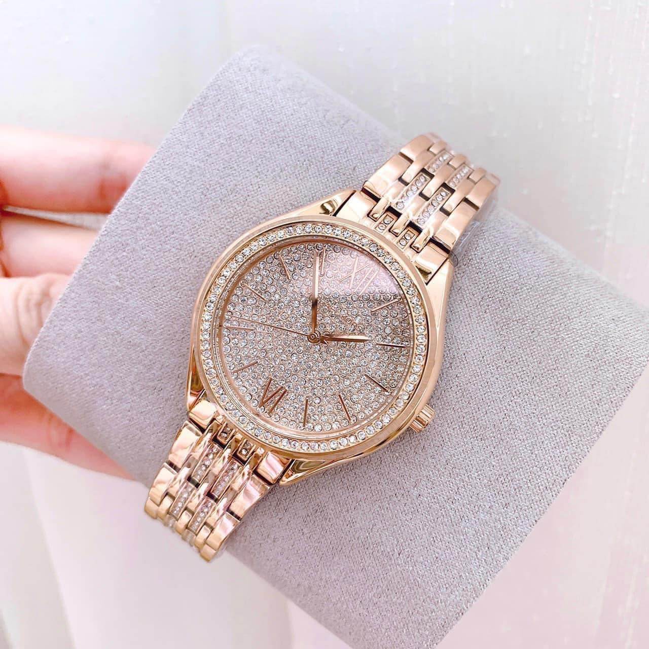 Đồng hồ Michael Kors Nữ Mindy Three-Hand Rose Gold-Tone Steel Watch MK7085 giảm giá 60%