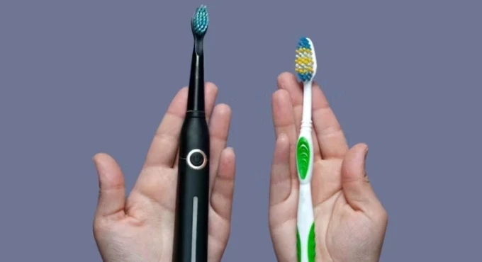 Hiệu quả của bàn chải đánh răng điện và thường