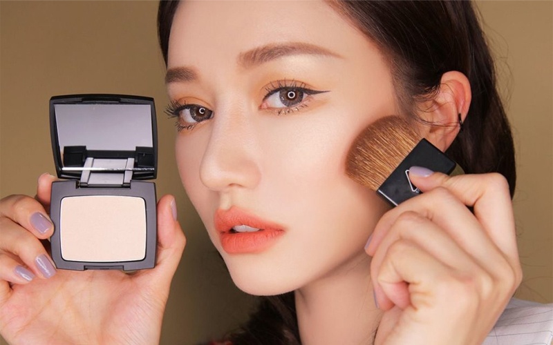 Makeup sương sương nhưng xinh hết phần thiên hạ