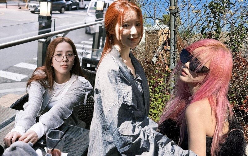 Gợi ý màu tóc mùa đông lấy cảm hứng từ các Idol Kpop
