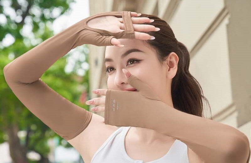 4 kiểu bao tay vừa chống nắng vừa nâng tầm outfit mùa hè