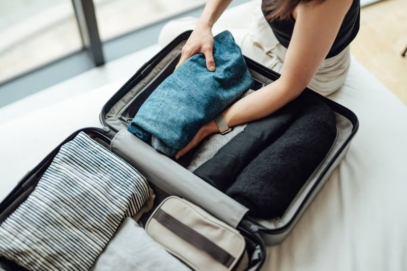 Bí quyết sắp xếp hành lý xách tay gọn nhẹ cho chuyến đi ngắn ngày