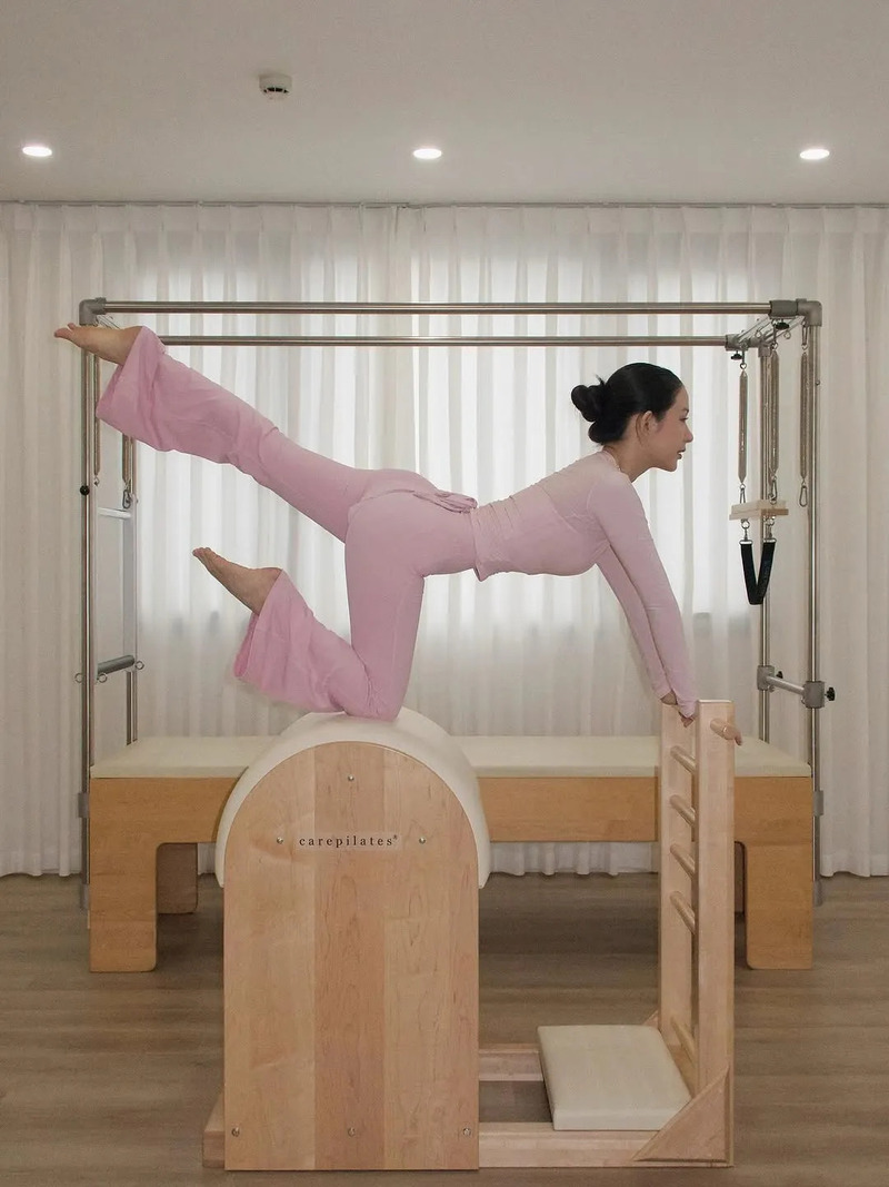 5-mon-do-khong-the-thieu-trong-tu-do-cua-co-nang-yeu-Pilates-3.jpg