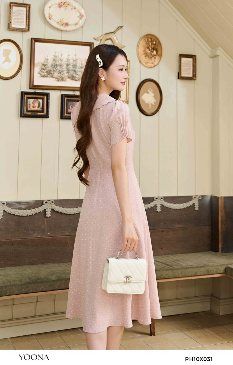 KE-CAU-CHUYEN-KHOANG-LANG-CO-GU-QUA-MINI-COLLECTION-QUITE-POISE--21.jpg