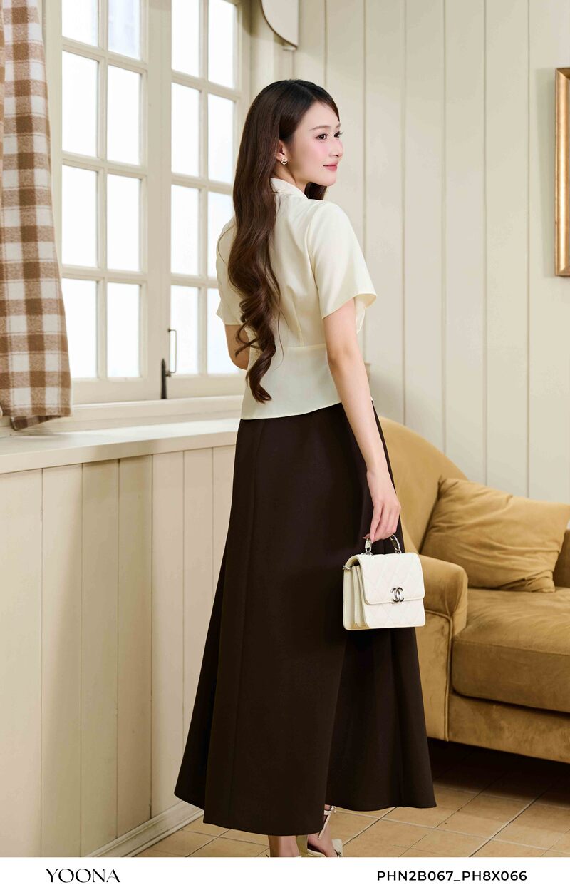 KE-CAU-CHUYEN-KHOANG-LANG-CO-GU-QUA-MINI-COLLECTION-QUITE-POISE--6.jpg
