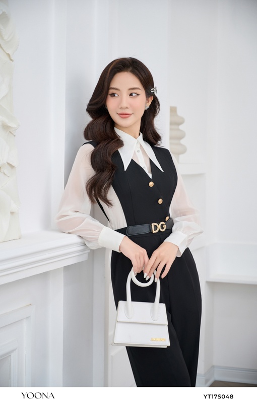 YT17S048 - Bộ jumsuit chéo