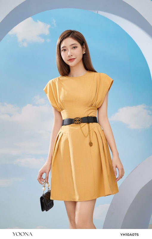 YH10A075 - Đầm twill silk vàng