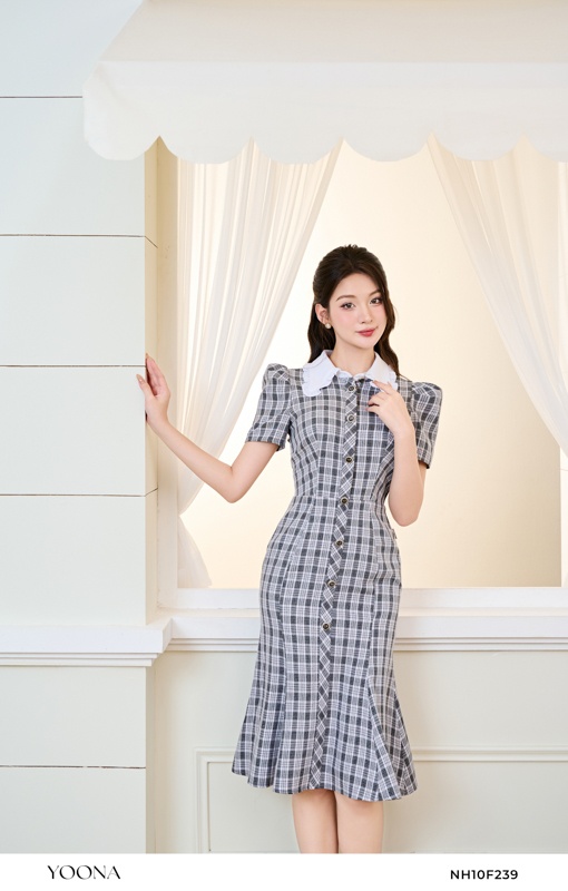 NH10F239- Đầm twill silk kẻ