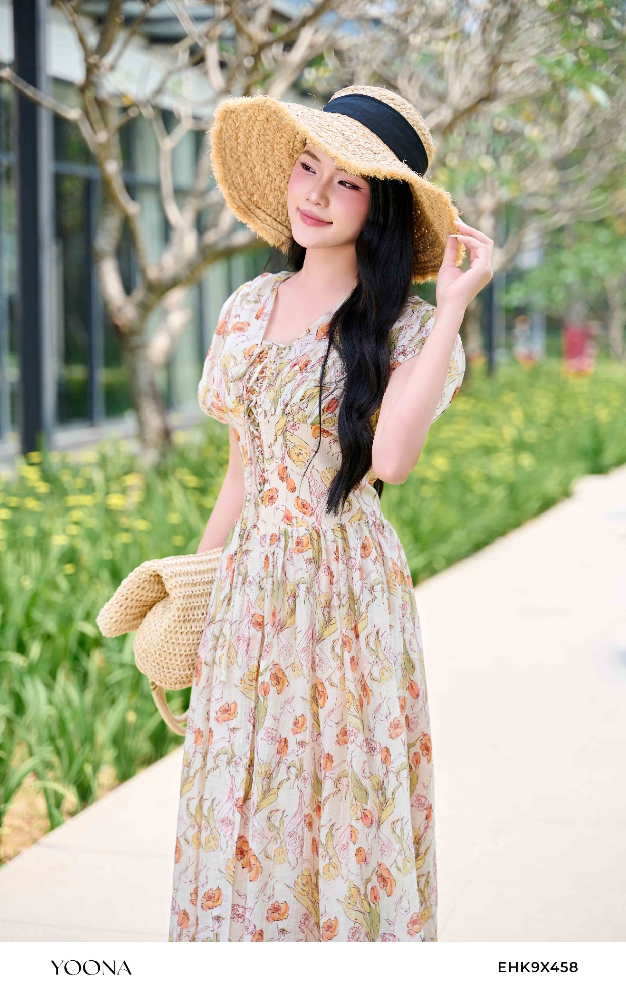 EHK9X458 - Đầm tơ nhăn hoa