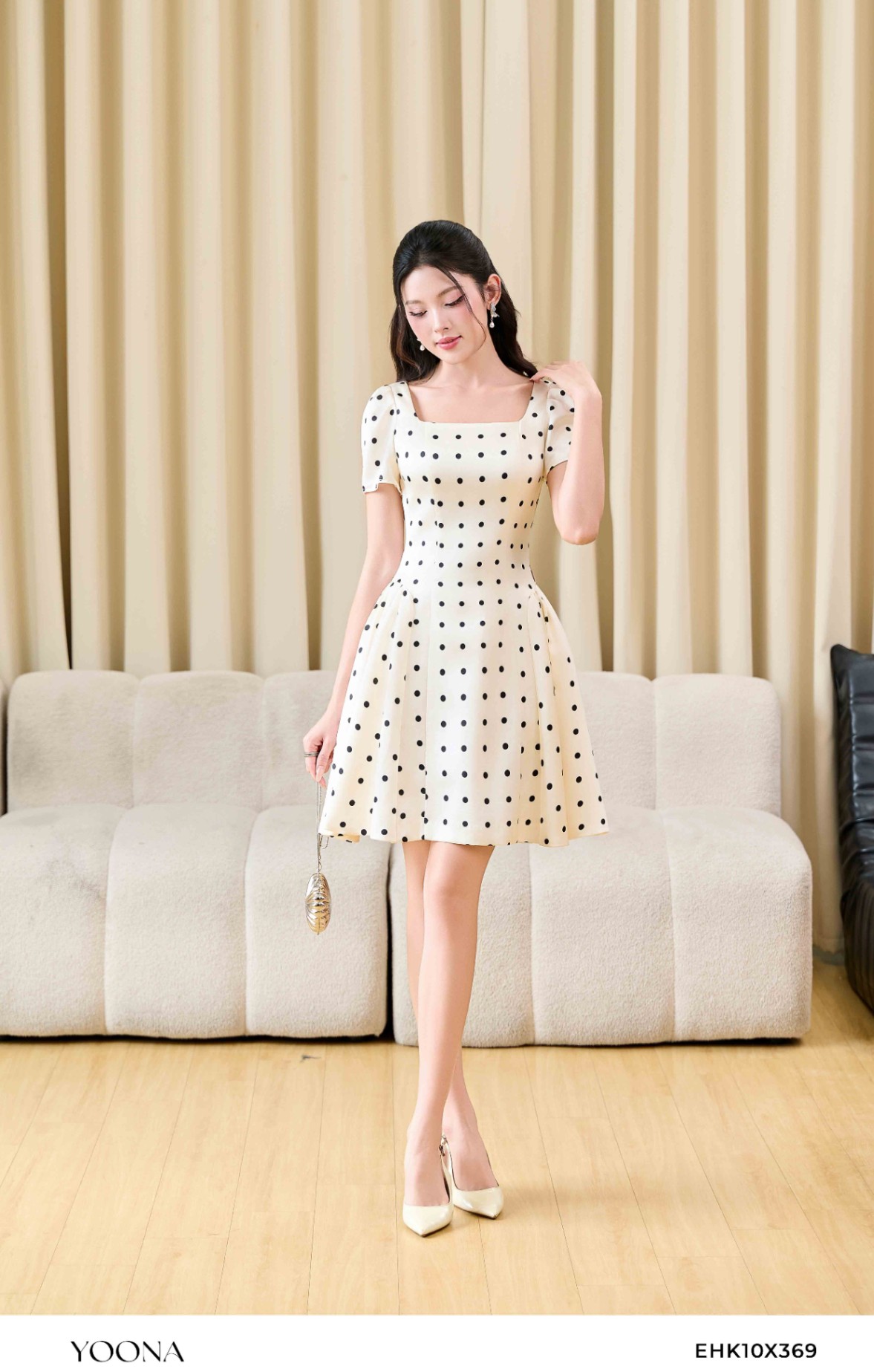 EHK10X369 - Đầm lụa queen chấm bi