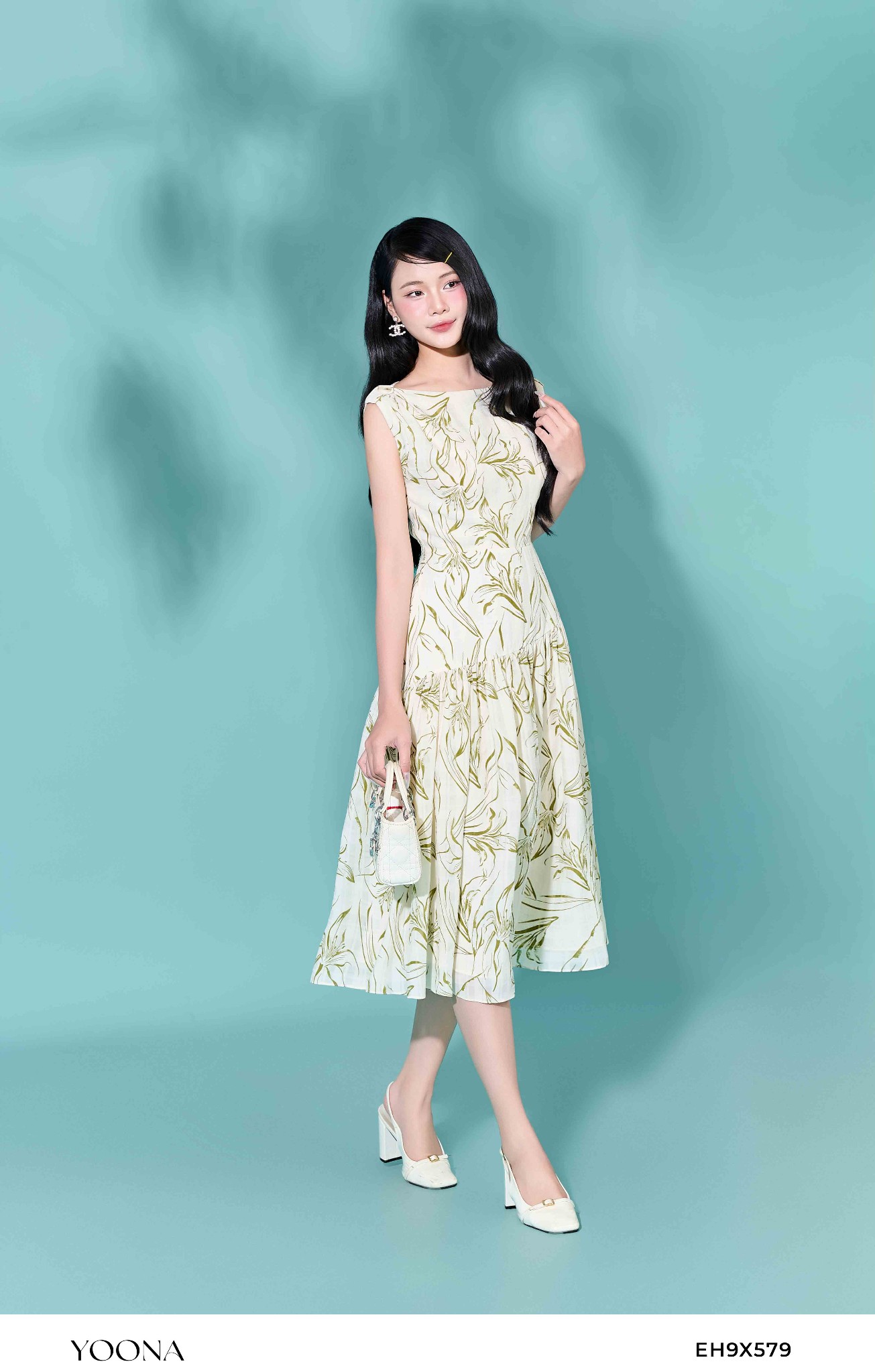 EH9X579 - Đầm tơ hoa xanh