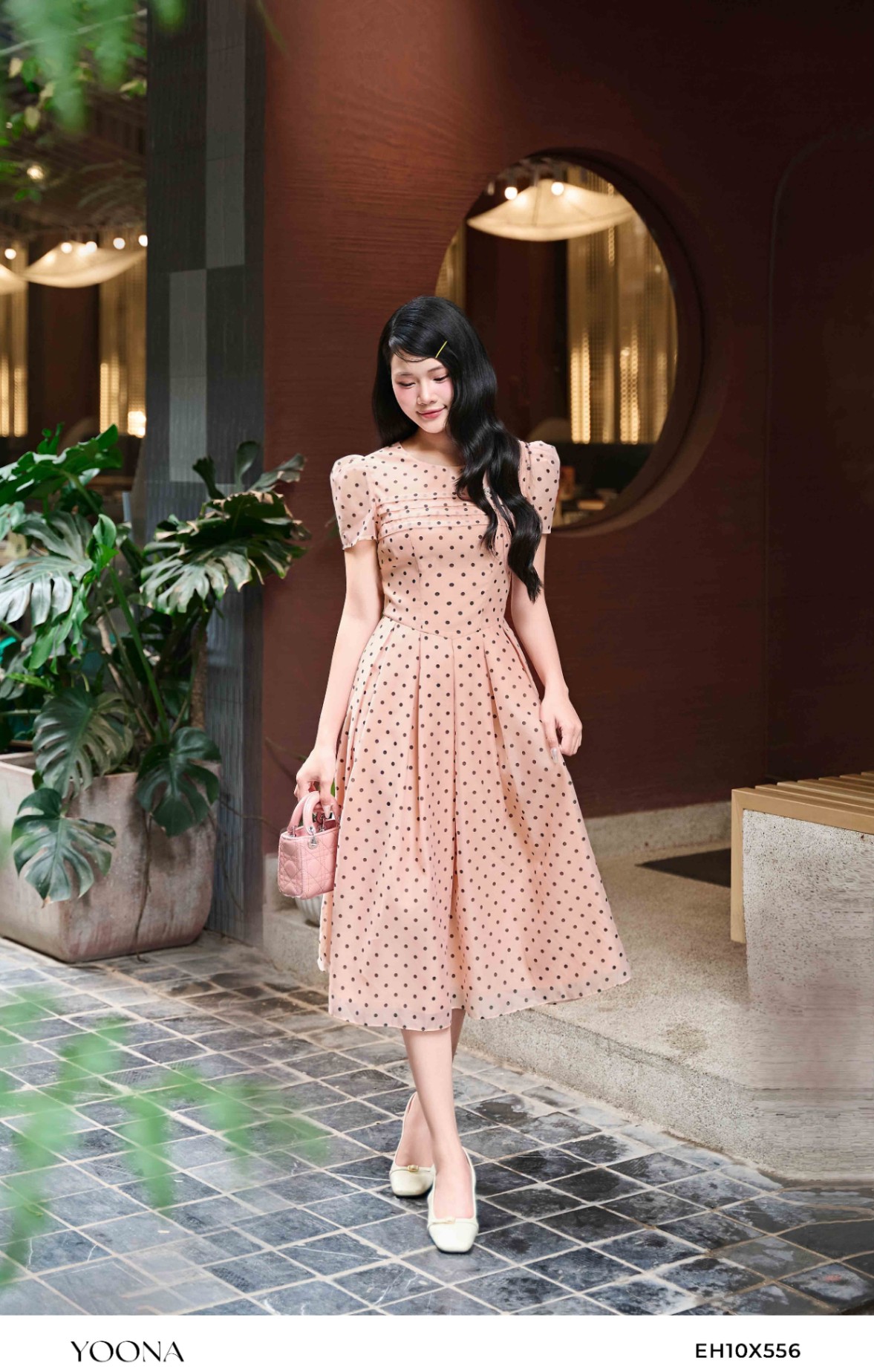 EH10X556 - Đầm tơ xước chấm bi
